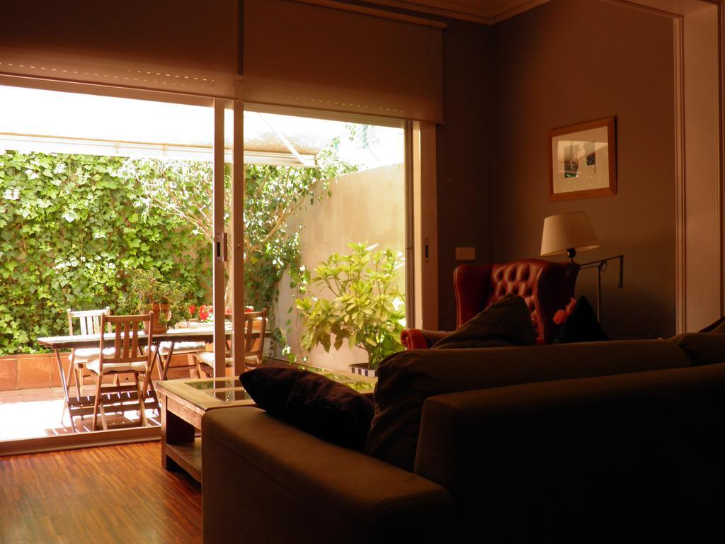Suitur Courtyard Apartment Barcelona Buitenkant foto