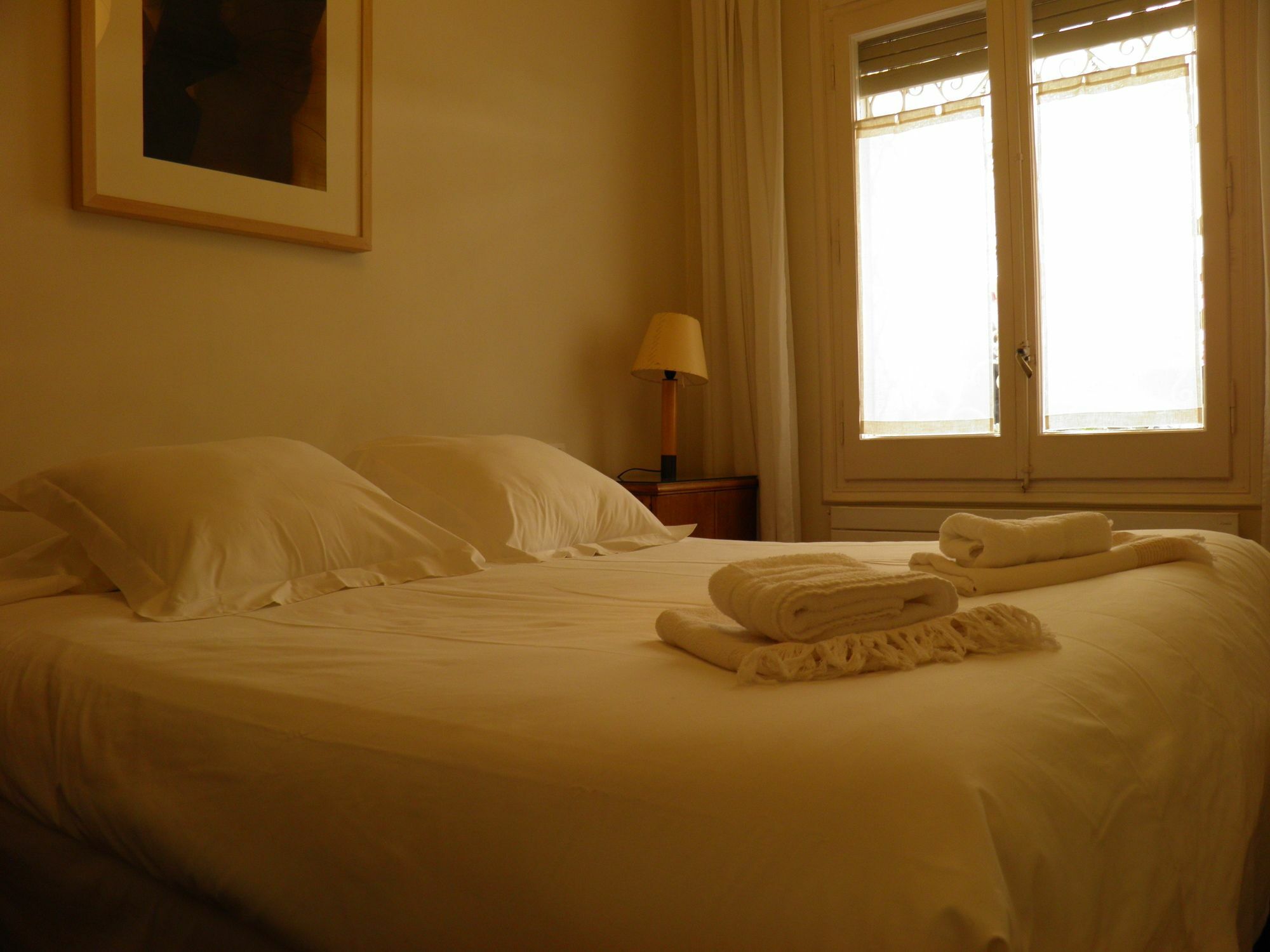 Suitur Courtyard Apartment Barcelona Buitenkant foto